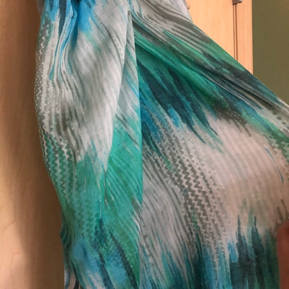 Prana Blanket Scarf / Sarong - Picture 2 of 11